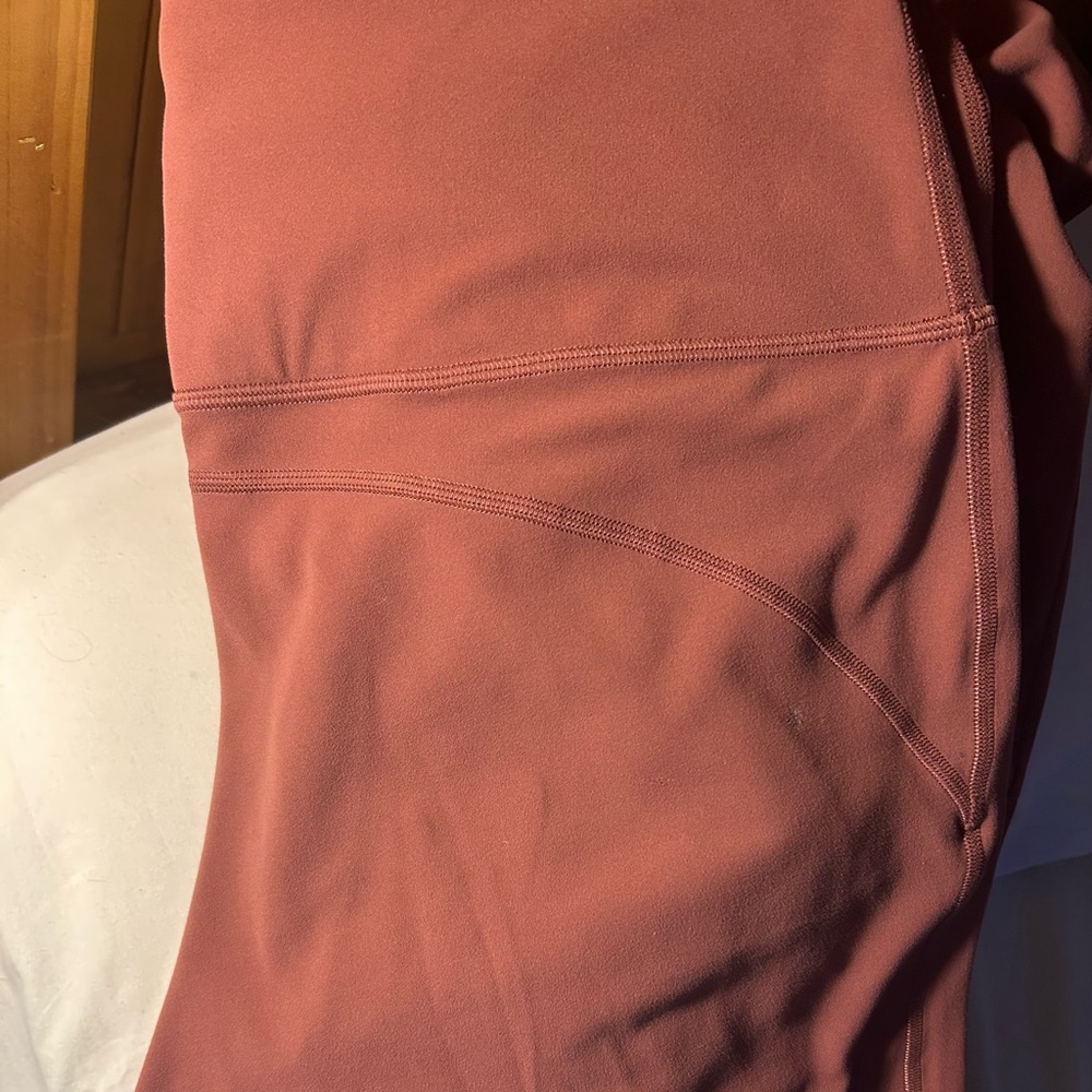 Women's Lululemon wide leg Pants - Picture 4 of 4
